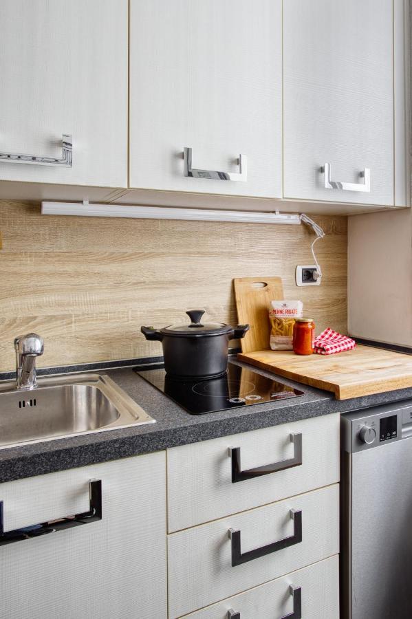 C Studio - Design Bilo Suite -M3- 8 Min Dal Duomo Μιλάνο Εξωτερικό φωτογραφία